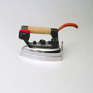 Ferro de engomar profissional  V.P. Kg. 1,500 (Iron Profissional)