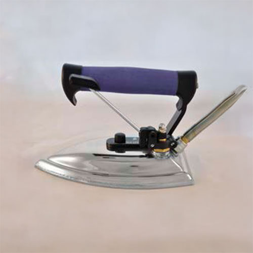 Ferro de engomar vapor direto modelo aberto 2F Kg. 1,700 monotubo